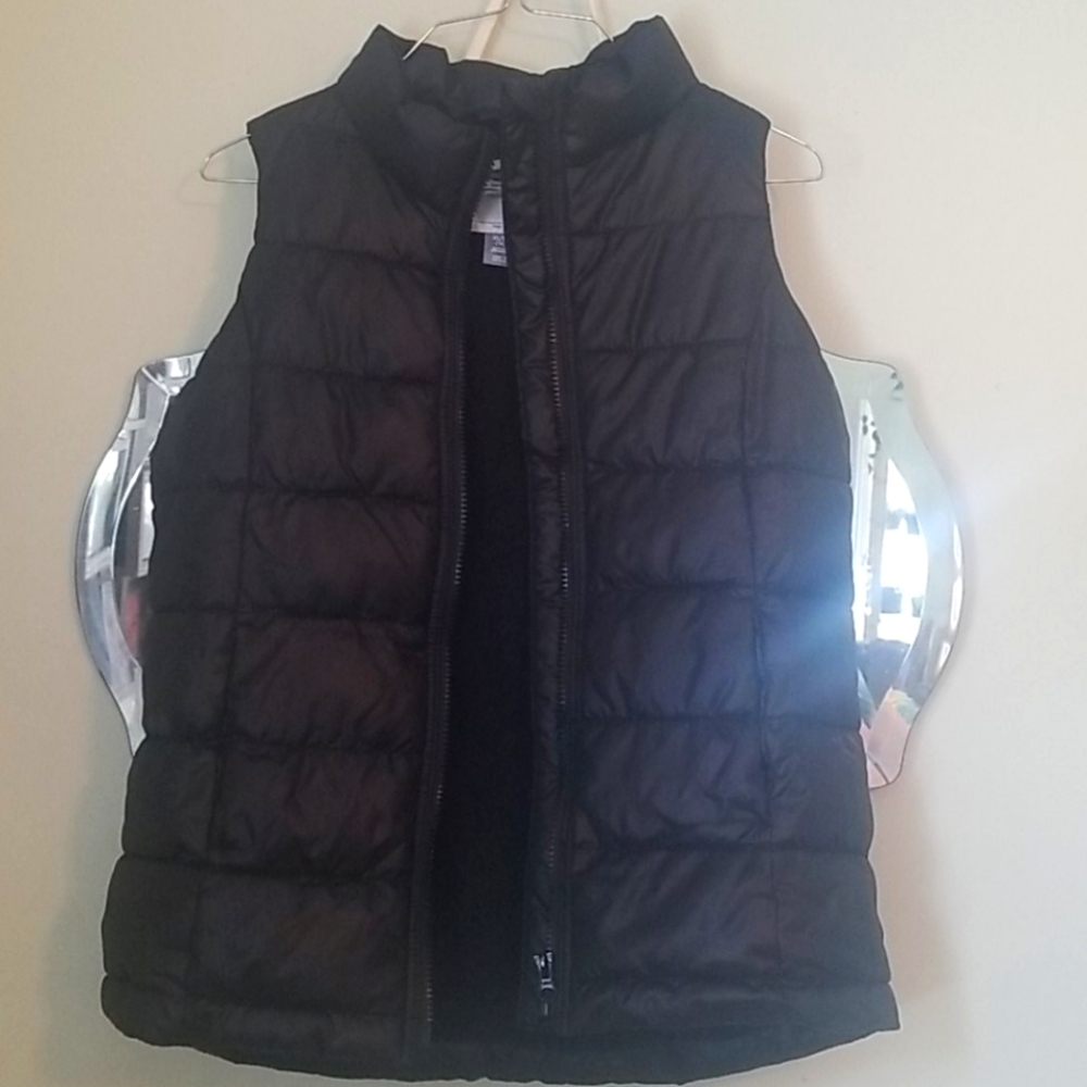 Black Puffy Kids Vest